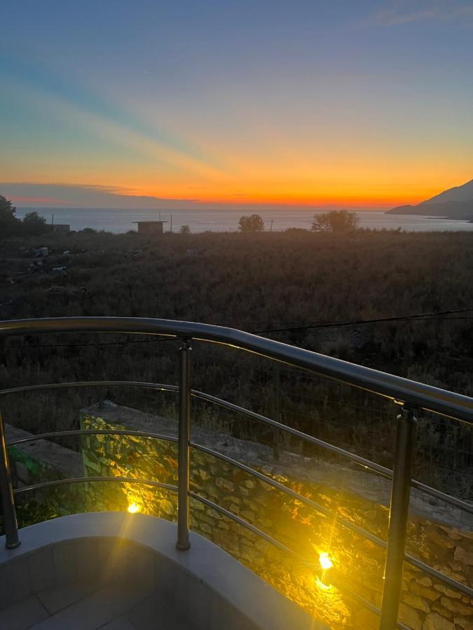 Noah'S Home Himara Kültér fotó